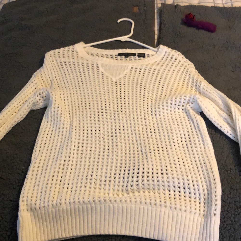 Jeanne Pierre Long sleeve sweater